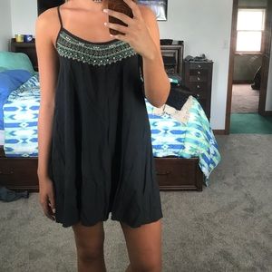 American Eagle Gray Shift Dress w Metallic Detail